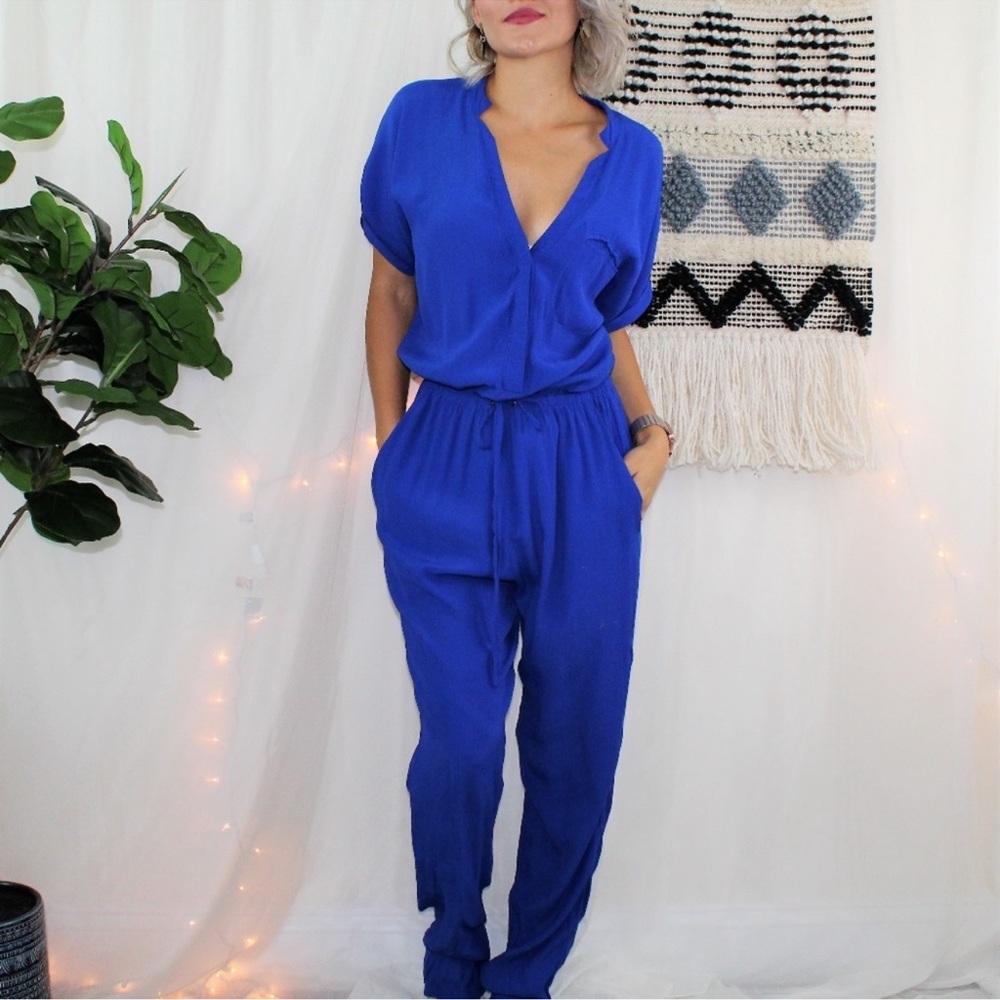 ASTR Notched Neck Woven jumpsuit